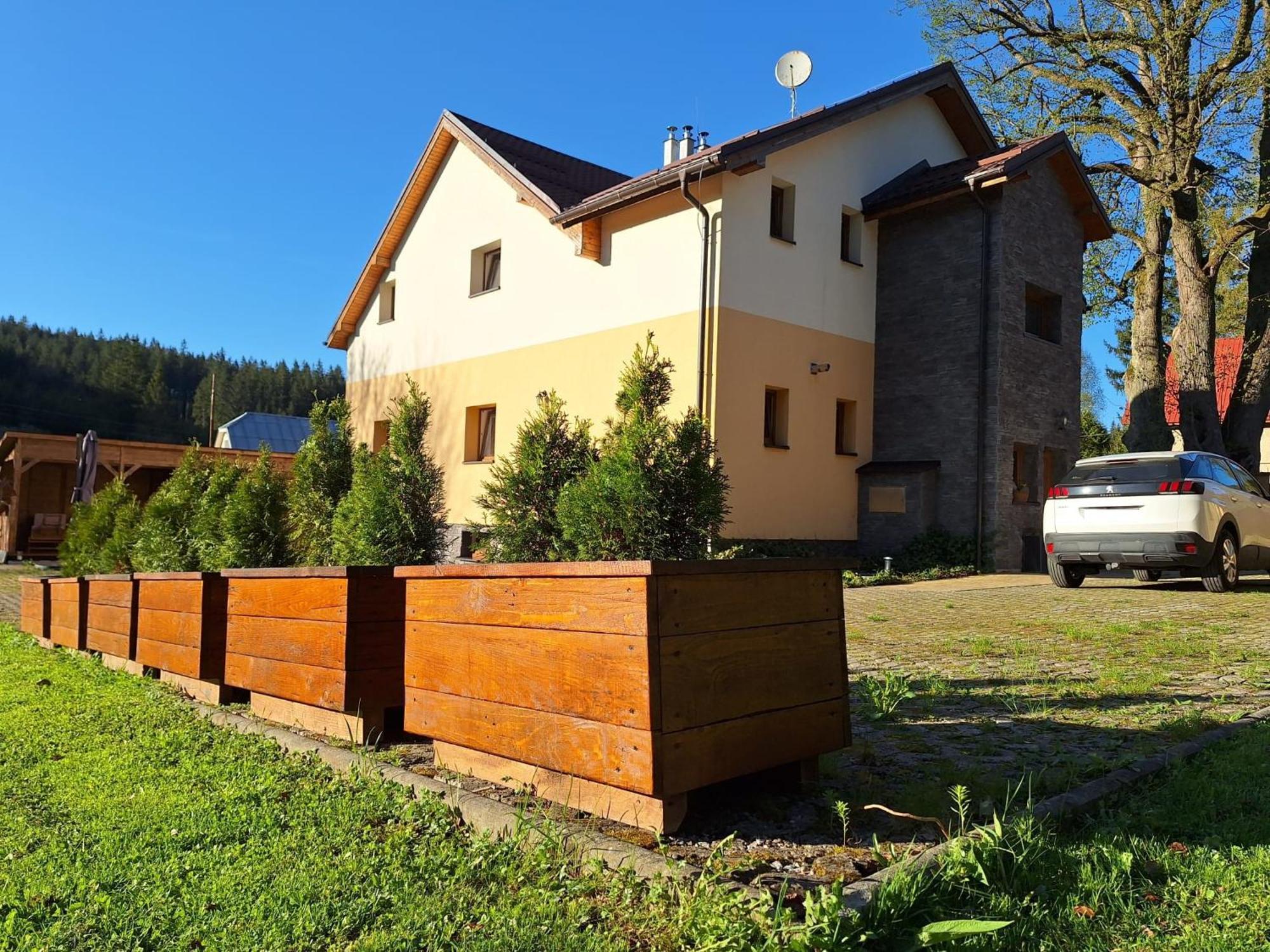 Vila Pohoda Javorniky S Rozlahlym Pozemkom Makov Exterior photo